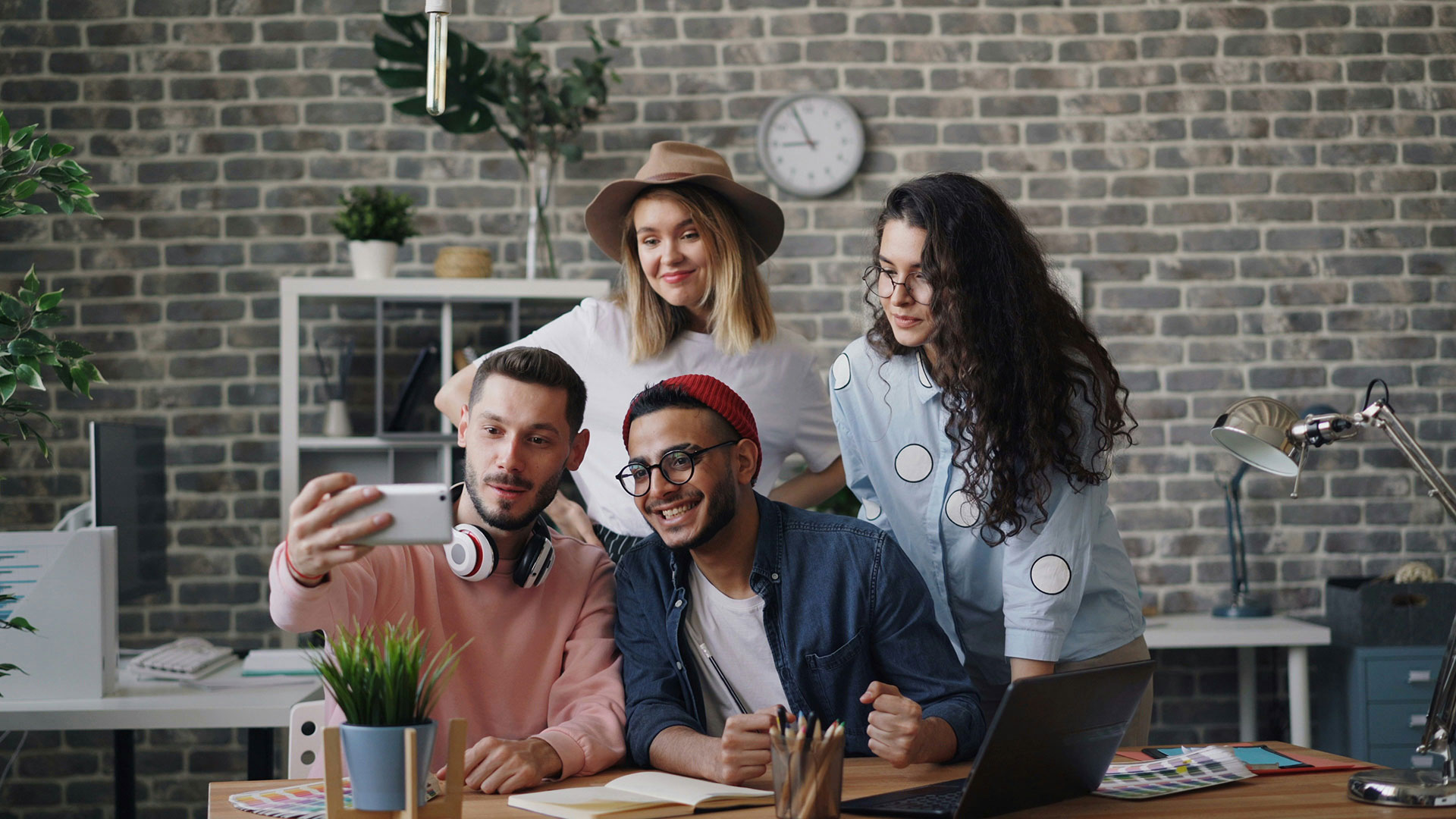 About Testimonial Image