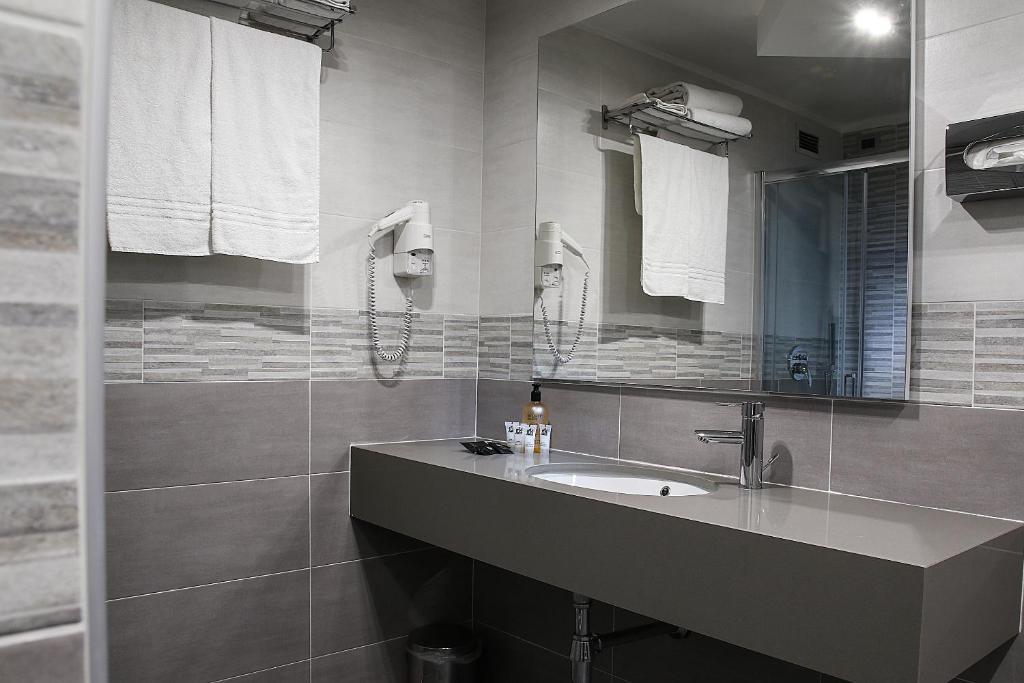 Best Western JFK Hotel — photo 3